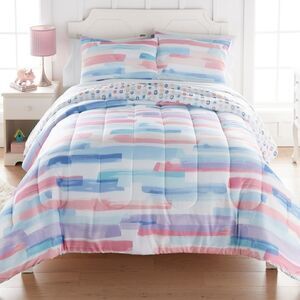 NEW!! Farmhouse Pastels Reversible Fun QUEEN Quilt Set Country Cottage